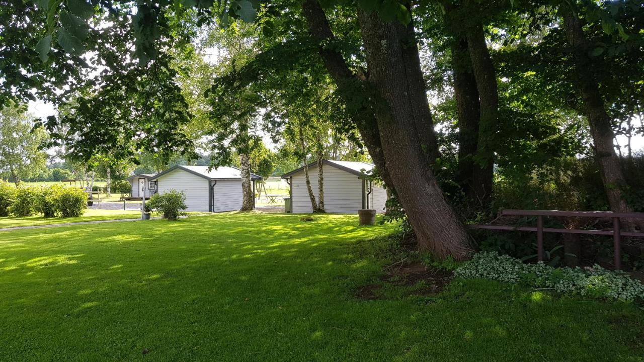Villa Backgardens Stugby à Axvall Extérieur photo